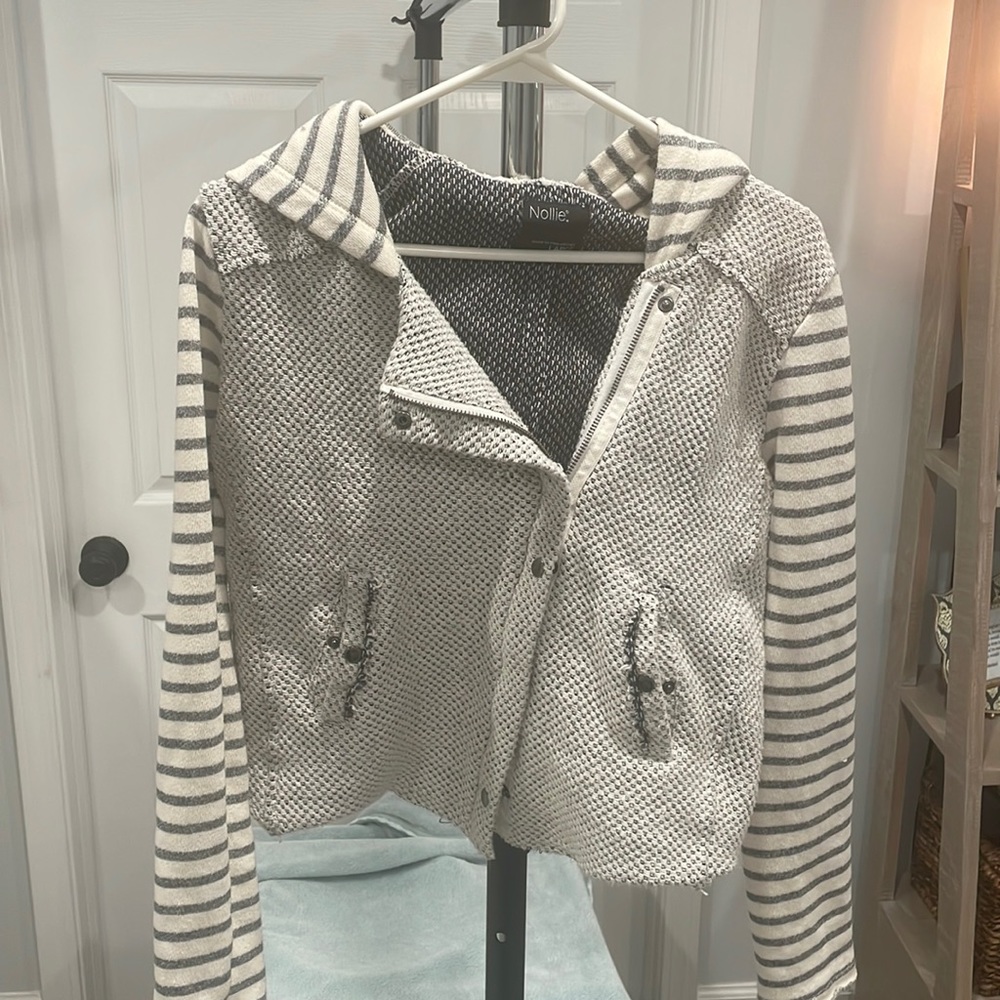 Zip-up Hooded Sweater